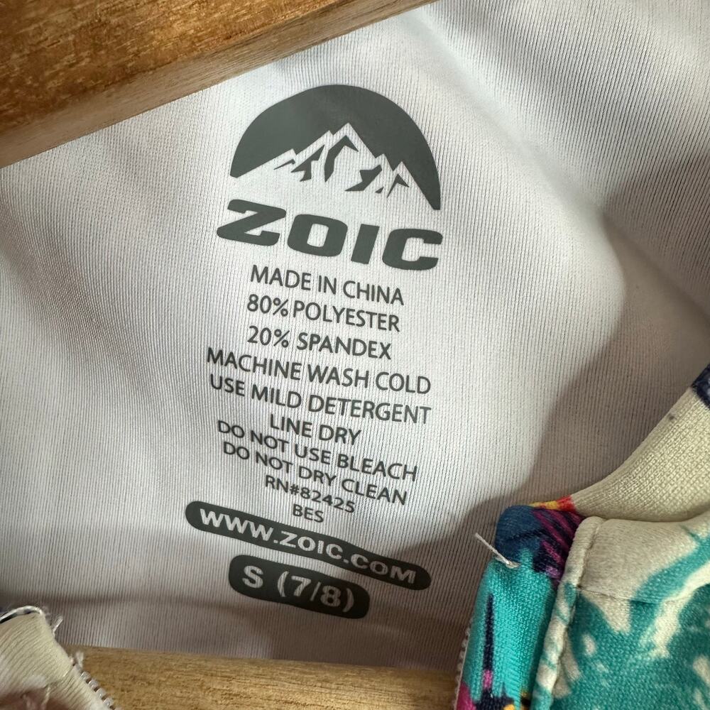 Zoic Girls size Small 7/8 Livia Cycling Shirt Jersey Zip Up Pineapples Pockets - Picture 7 of 7